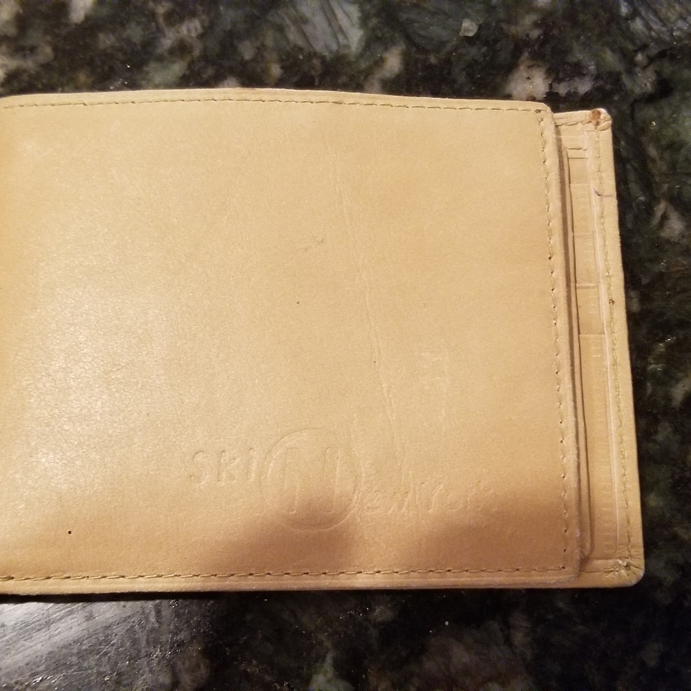Leather wallet